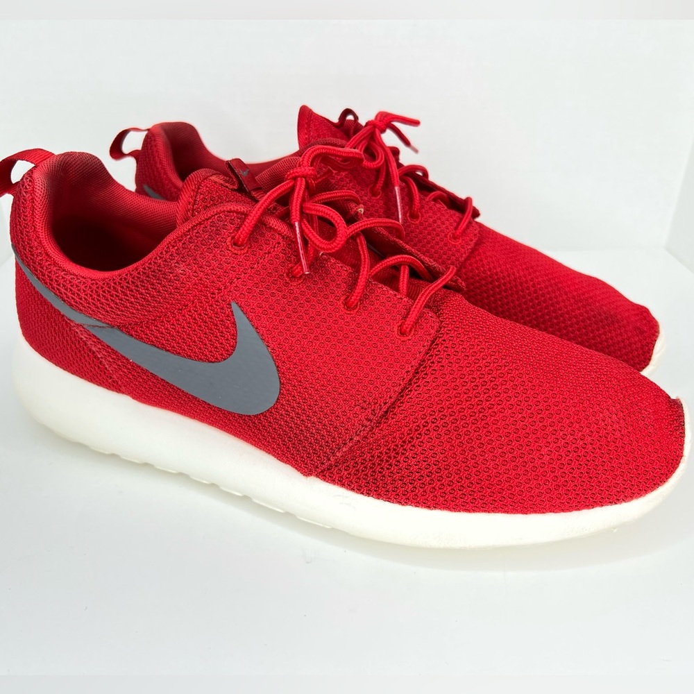 Nike Mens Roshe Run Rosherun 511881-601 Red Cool Gray Running Shoes Size 11.5